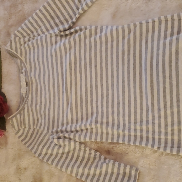 Stripe grey and white tunic top - Picture 2 of 2